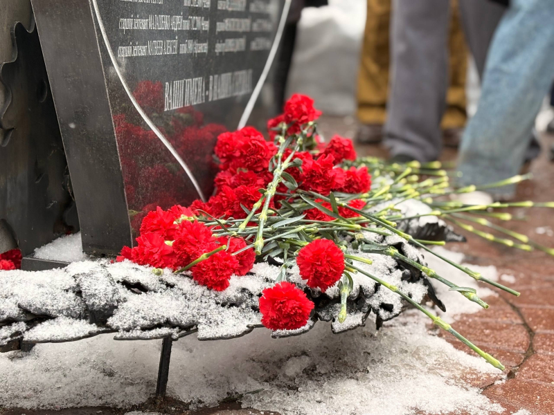 В Вязьме прошли патриотические мероприятия в День памяти о россиянах, исполнявших служебный долг за пределами Отечества